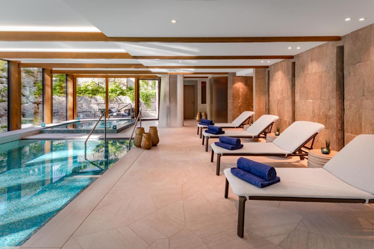 Superior East Wing Rooms By Five Zurich Zurique Exterior foto