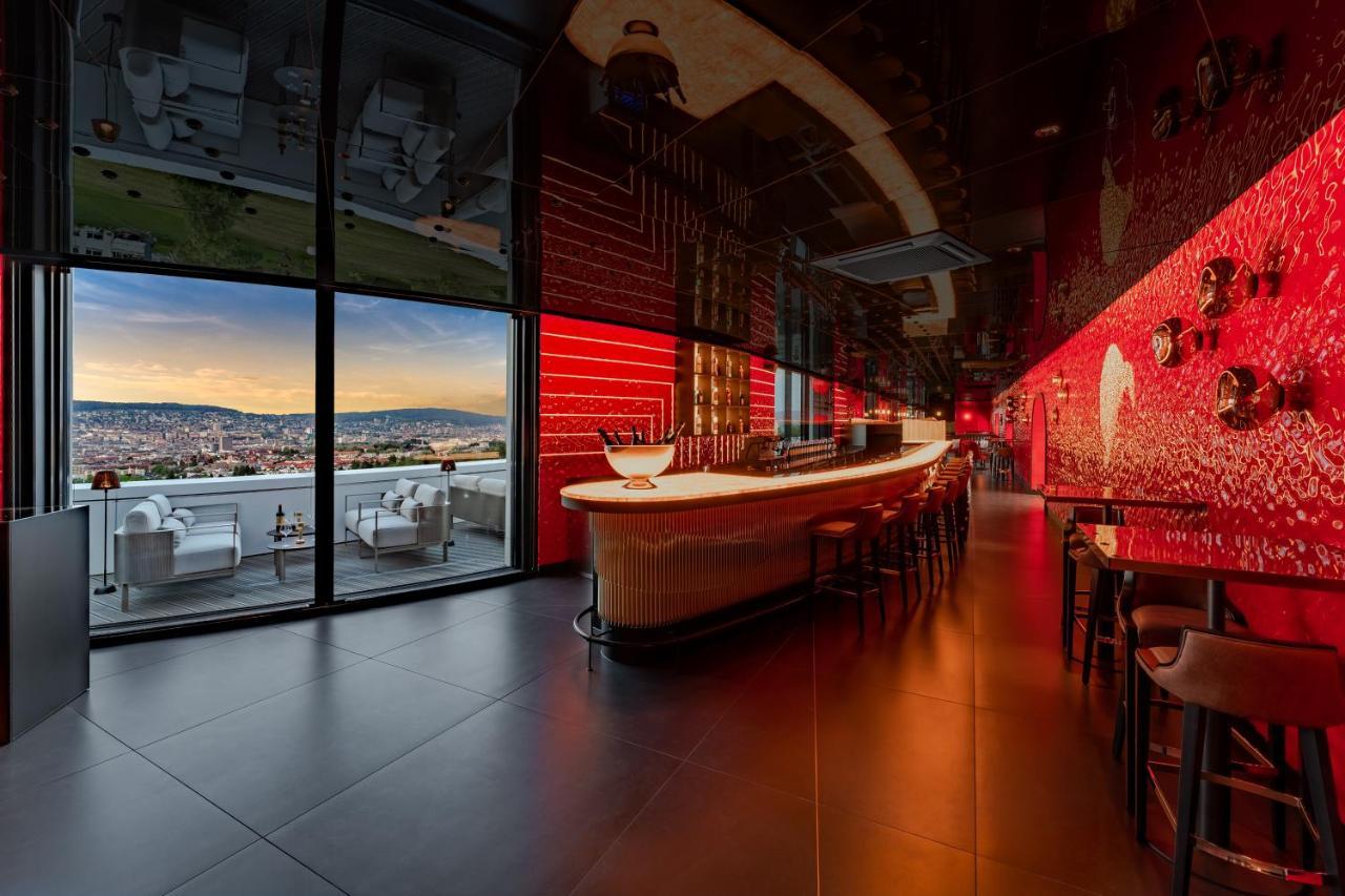 Superior East Wing Rooms By Five Zurich Zurique Exterior foto